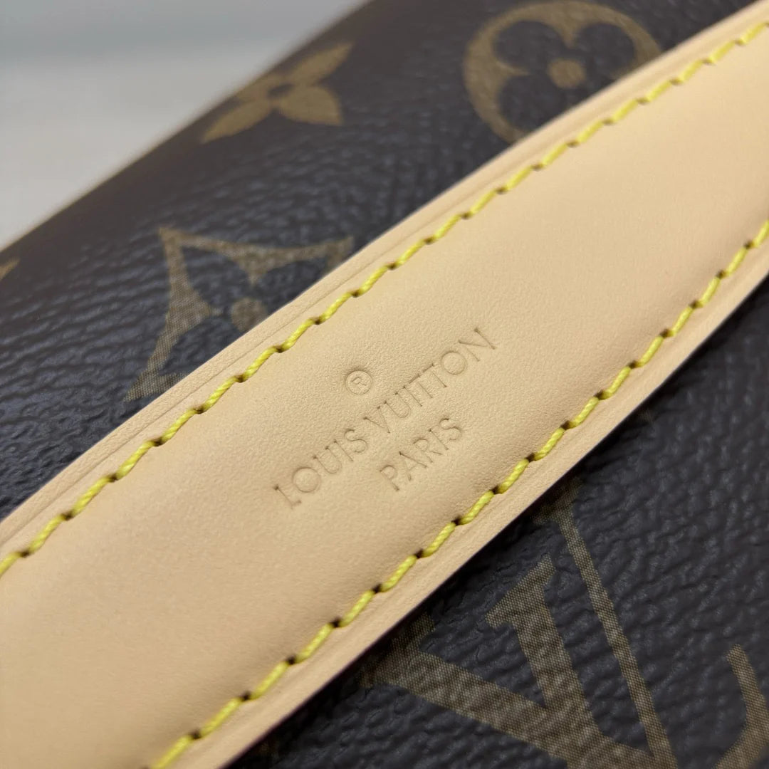 Bel Çantası - Glimmer of Luxury