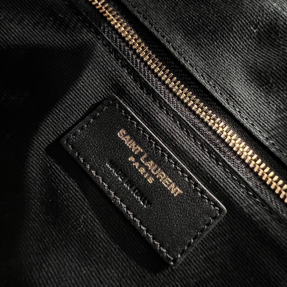 حقيبة سان لوران النسائية لييا داف