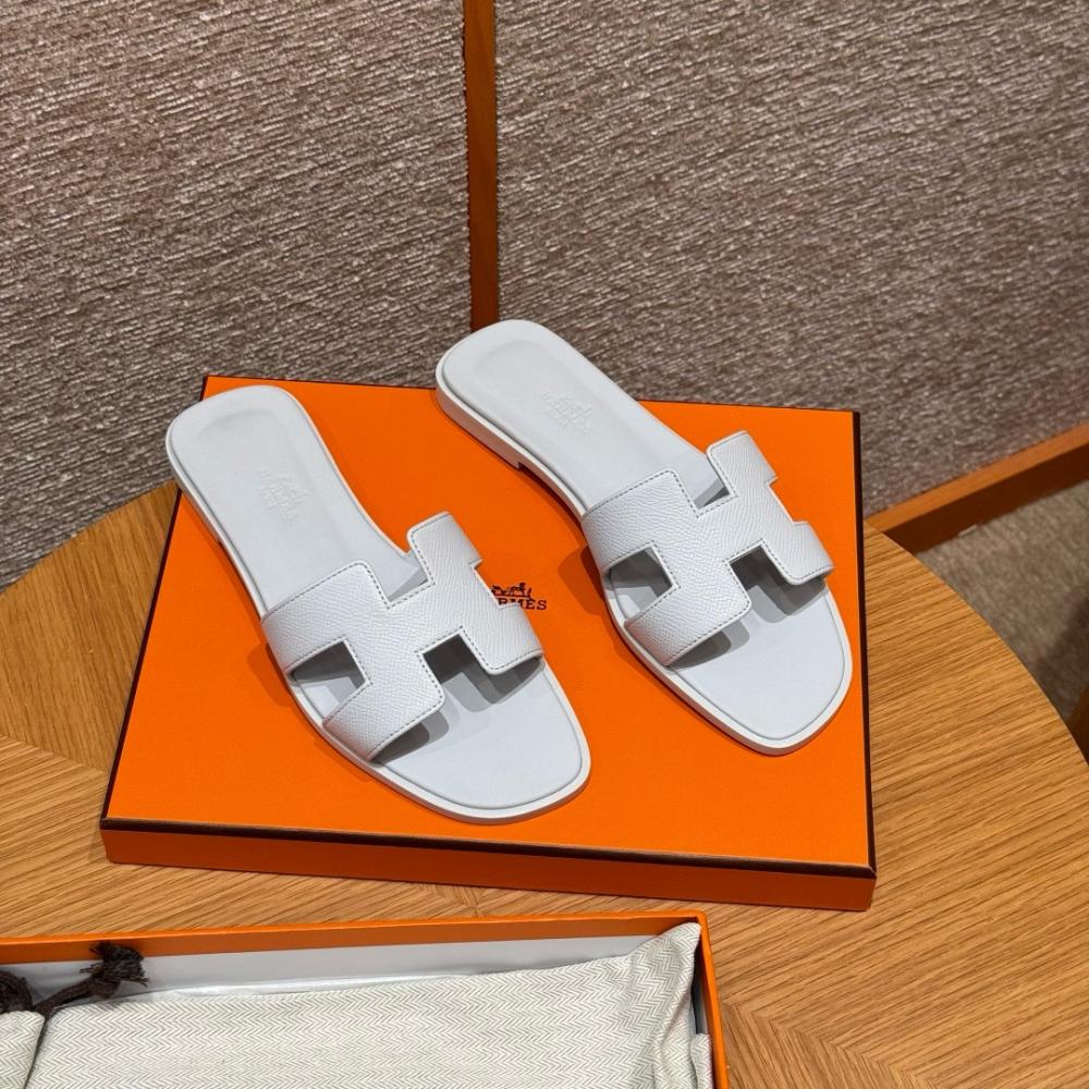 Hermès Oran Sandals Gray Argent