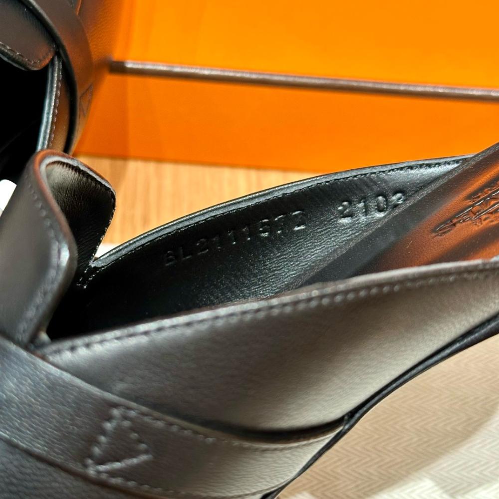 Hermès Oran Sandals Gray Argent