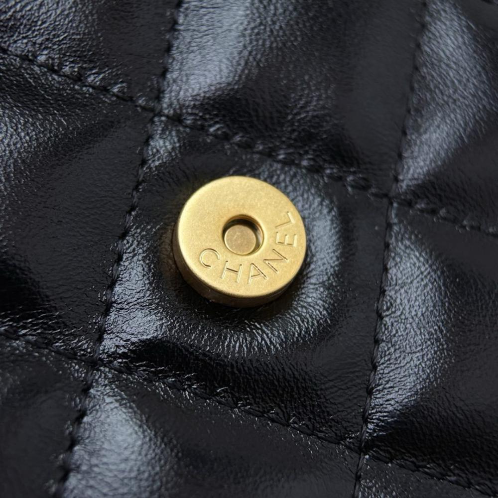 Chanel 25C Orta Boy Hobo Çanta - Glimmer of Luxury