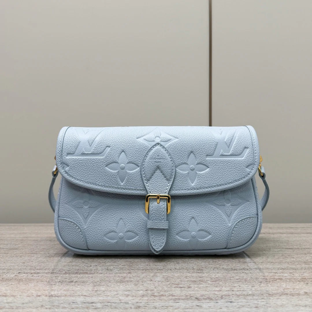 Diane - Glimmer of Luxury