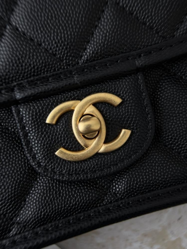 Chanel 25B — Top Handle Classic Flap