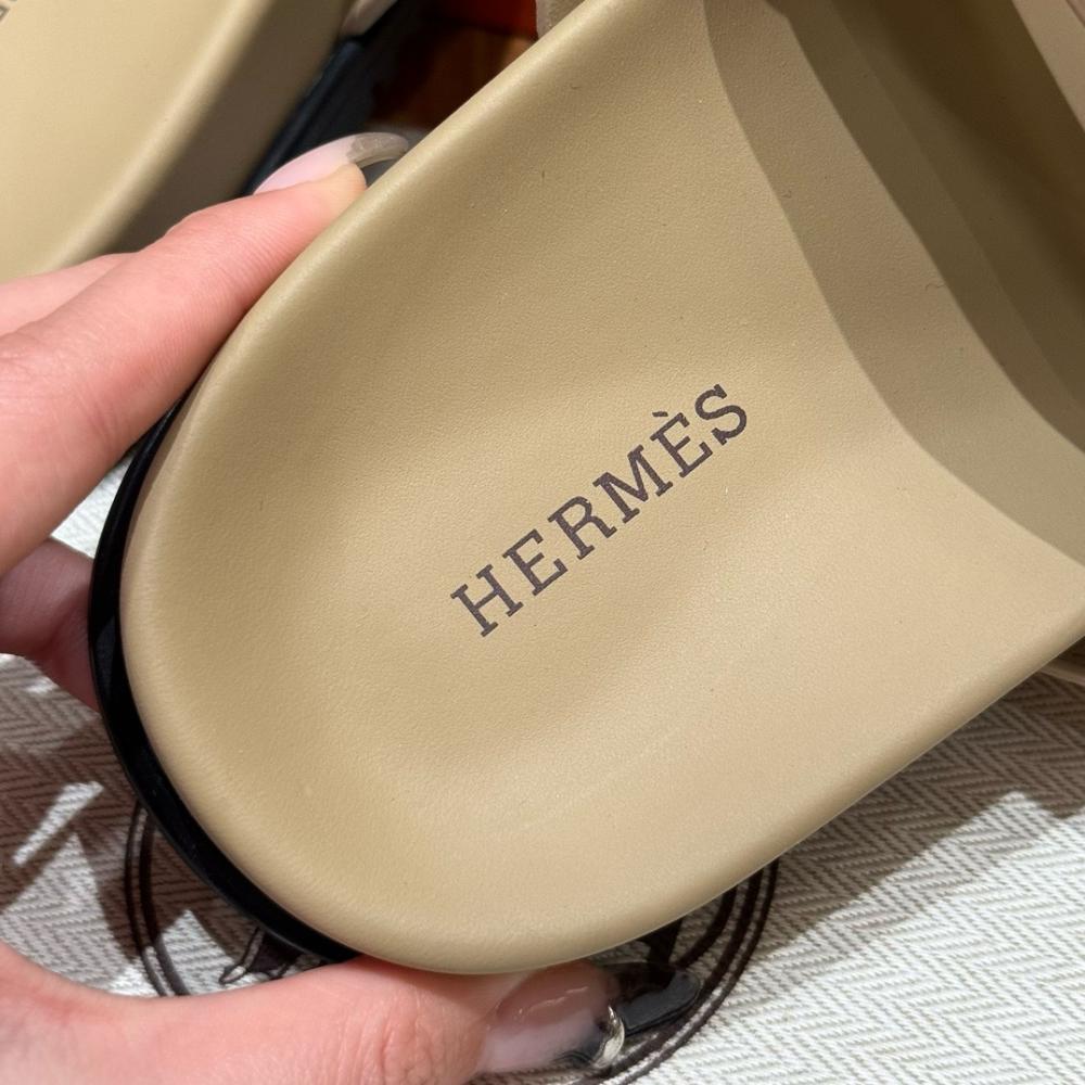 Hermès Chypre Sandalet - Kil Bej - Glimmer of Luxury