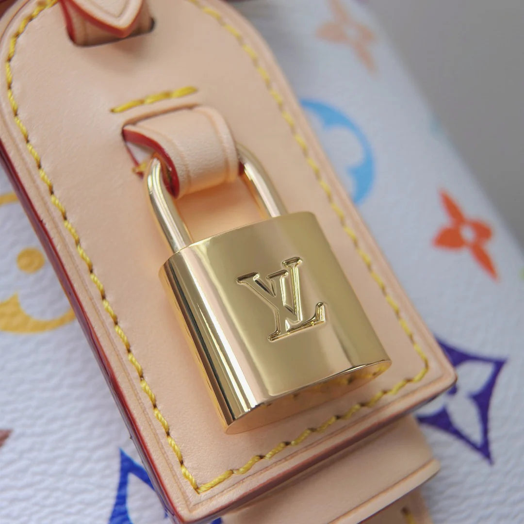 Alinbb - Glimmer of Luxury