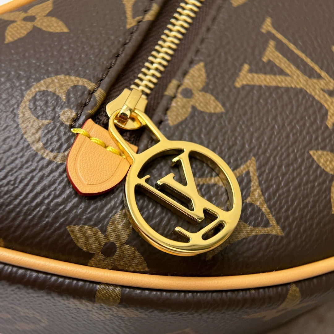 Loop Çanta LV - Glimmer of Luxury