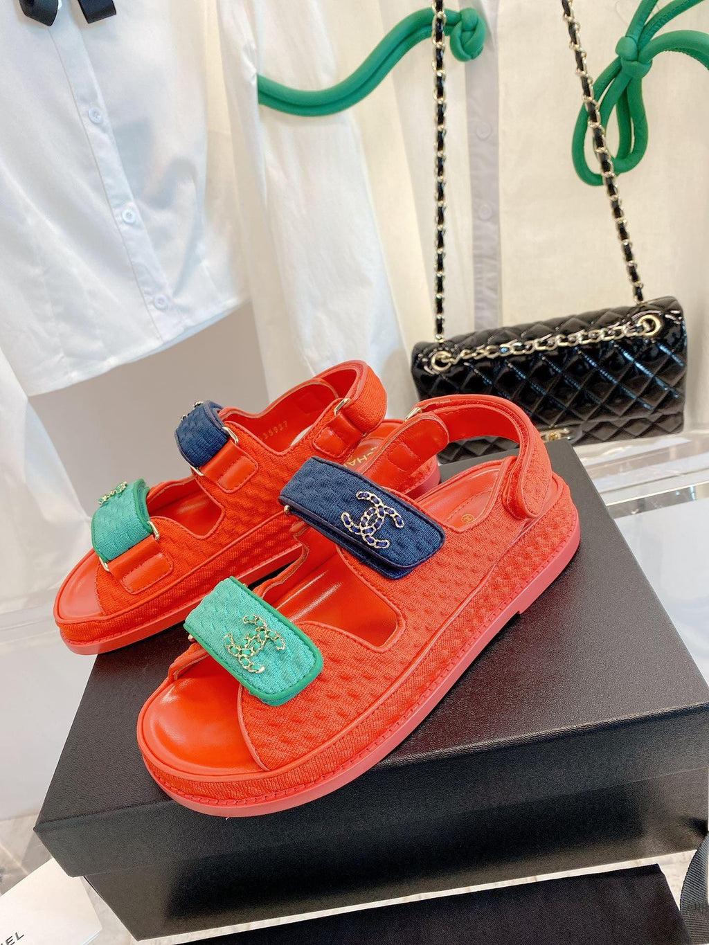 Chanel Çoklu Renk Pembe Örme Kumaş Baba Sandalet - Glimmer of Luxury