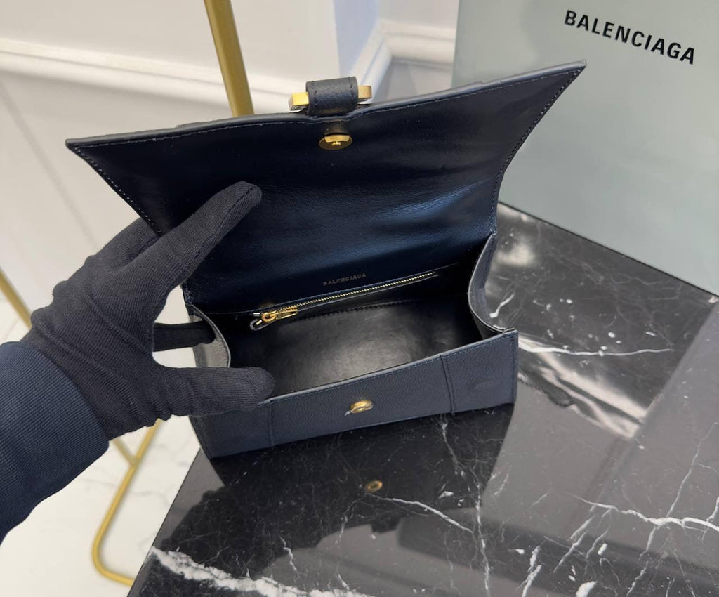 Balenciaga Hourglass Siyah Kadın Deri Çantası - Glimmer of Luxury