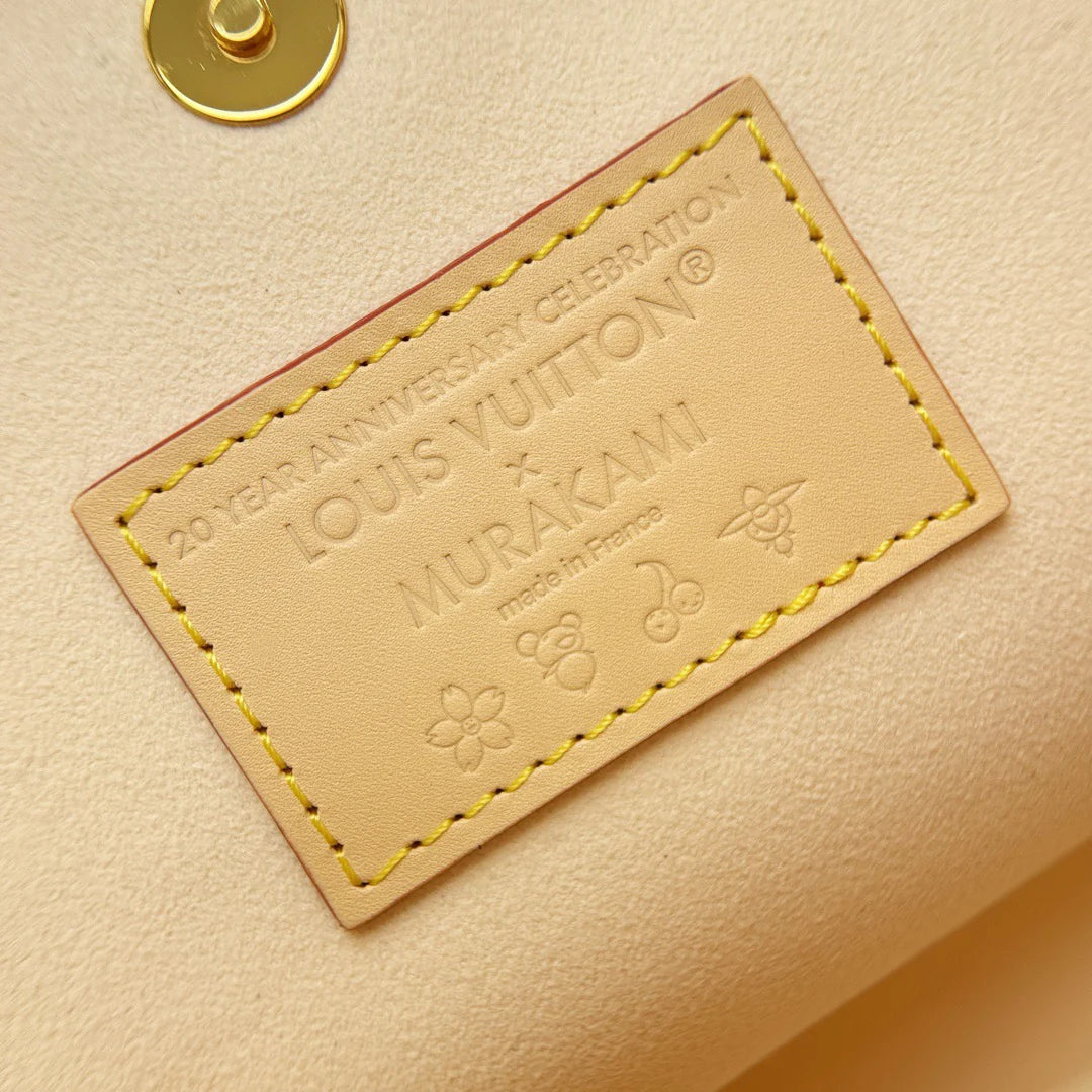 Carryall - Glimmer of Luxury