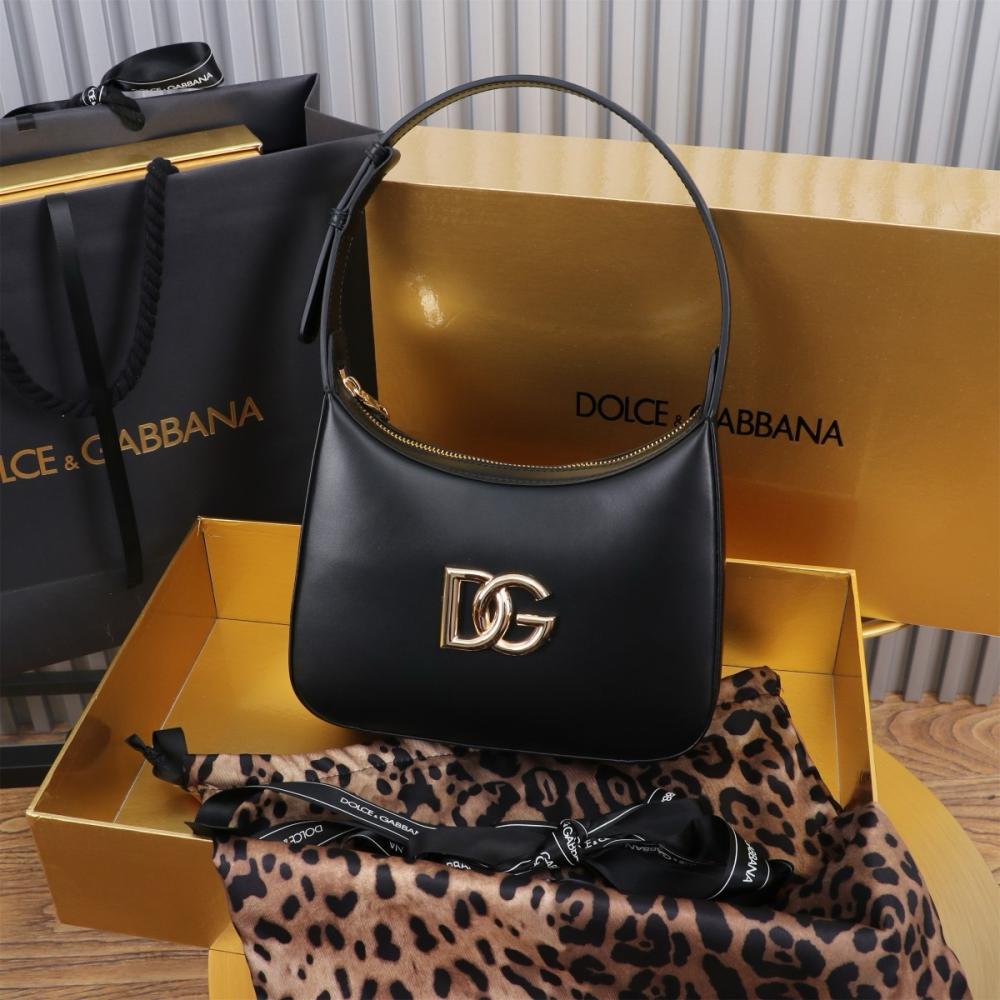 Dolce & Gabbana Leather Shoulder Bag – Black