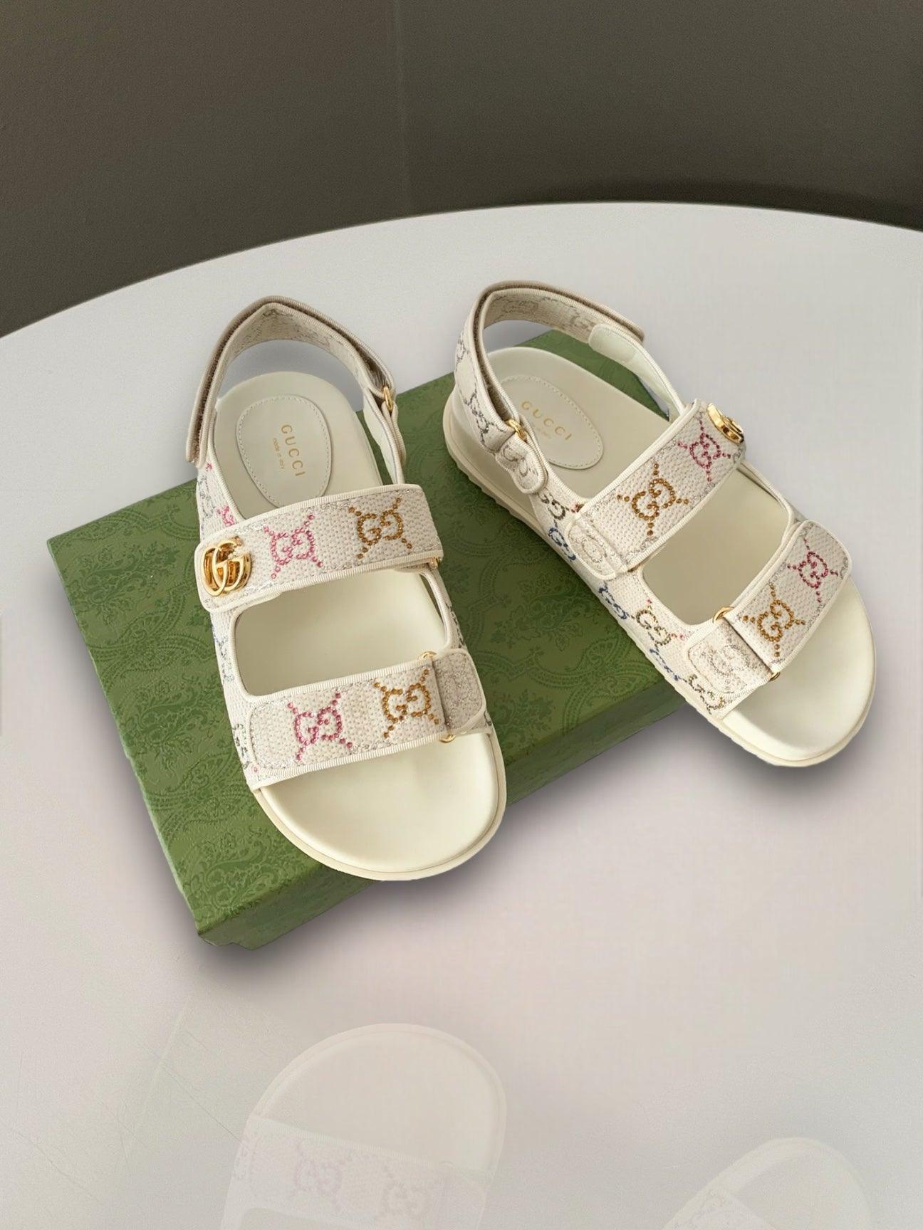 Gucci Fildişi Double G'li Kadın Sandaleti Kanvas - Glimmer of Luxury