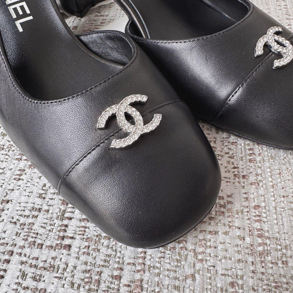 Chanel S26 Arkadan Bantlı Ayakkabı