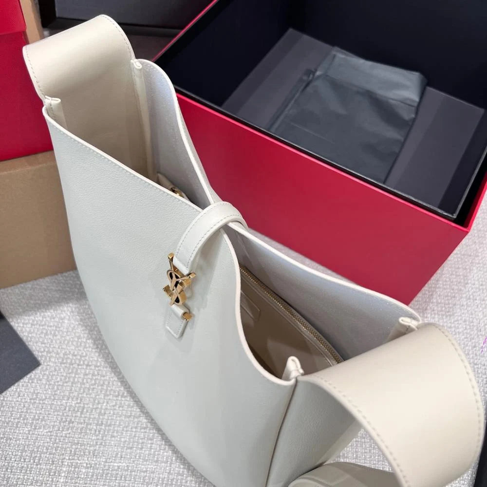 Saint Laurent 5 À 7 Large Flexible Bag