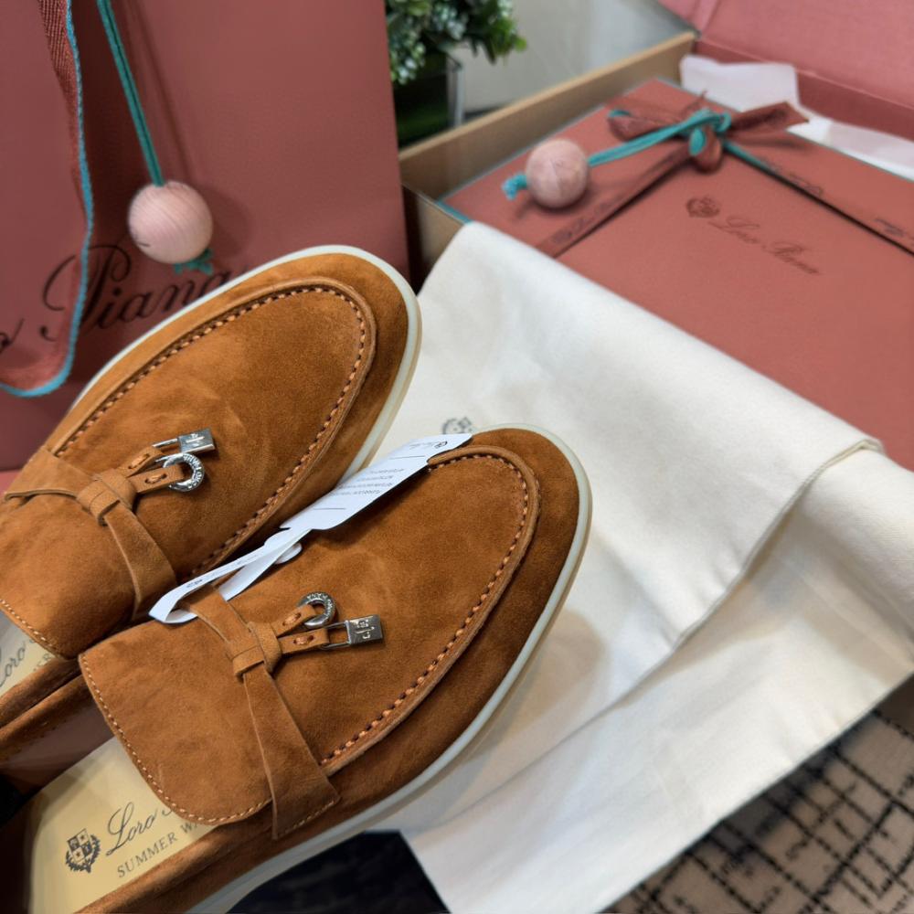 Loro Piana Yaz Büyüsü Yürüyüş Ayakkabısı - Eyer Kahvesi - Glimmer of Luxury