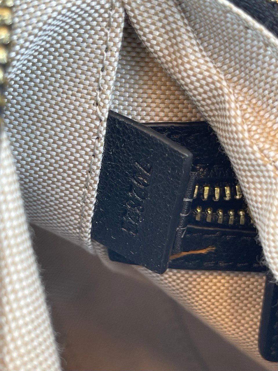 GUCCI Dokuma Askılı Deriden Yapılmış Ataşe Omuz Çantası - Glimmer of Luxury