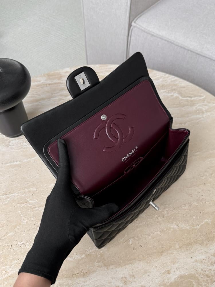 Chanel 2025/26 Soft Quilted Lambskin Maxi Single Flap Bag 