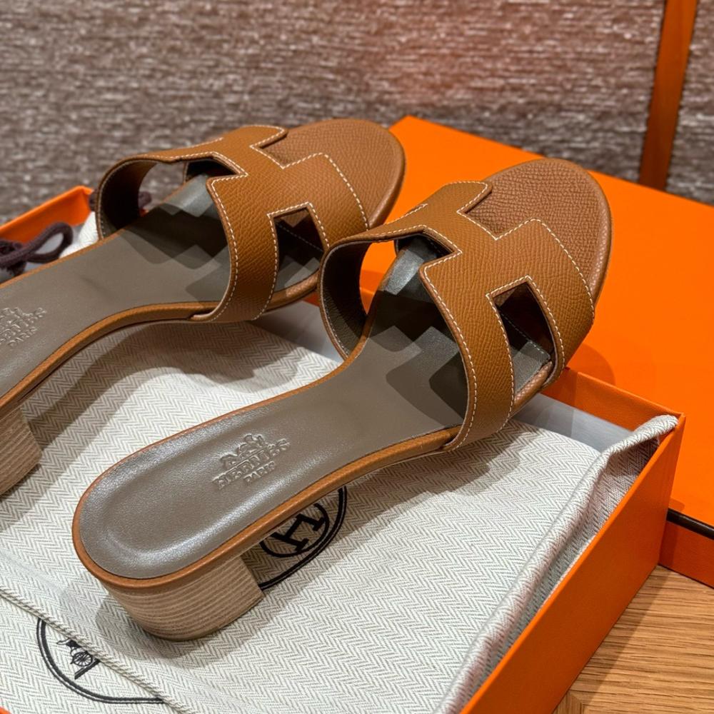 Hermès Oasis Sandals Black &amp; Argent Grey