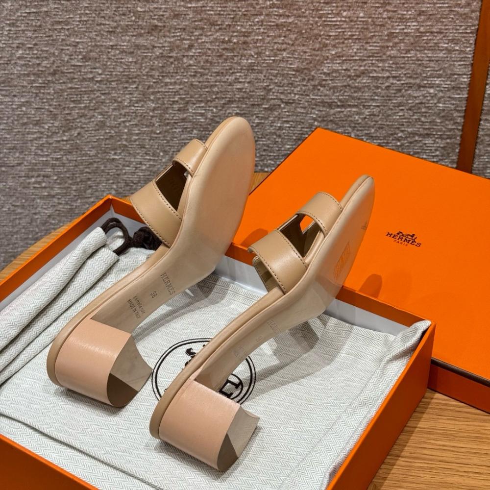 Hermès Oasis Sandals Black &amp; Argent Grey