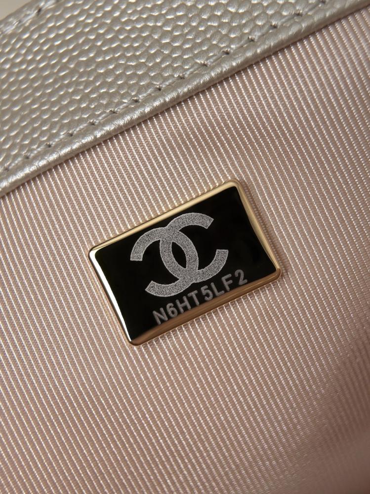 Chanel Leboy Orta 25 cm جلد بقر كافيار بريق الشمبانيا مشبك ذهبي فاتح