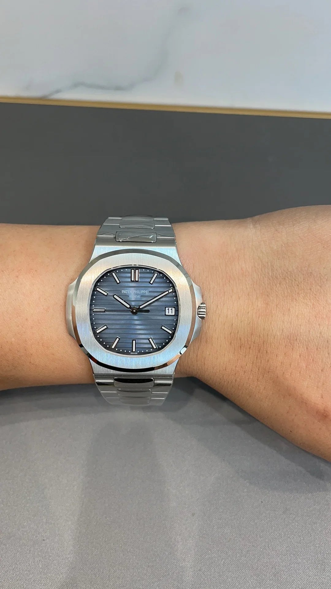 Patek Philippe Nautilus - 5711/1A-010 - Glimmer of Luxury