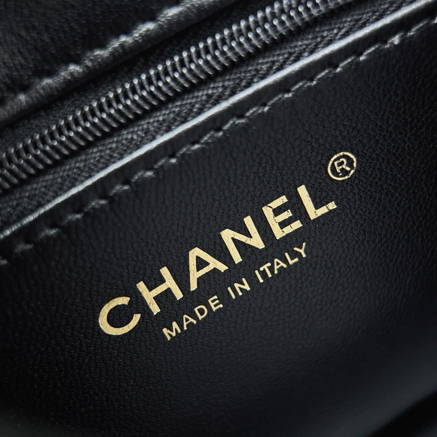 25C Üst Saplı Mini Kapaklı Çanta - Glimmer of Luxury