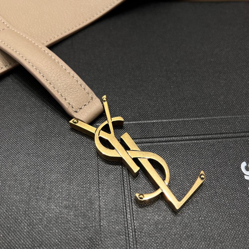 Saint Laurent 5 À 7 Large Flexible Bag