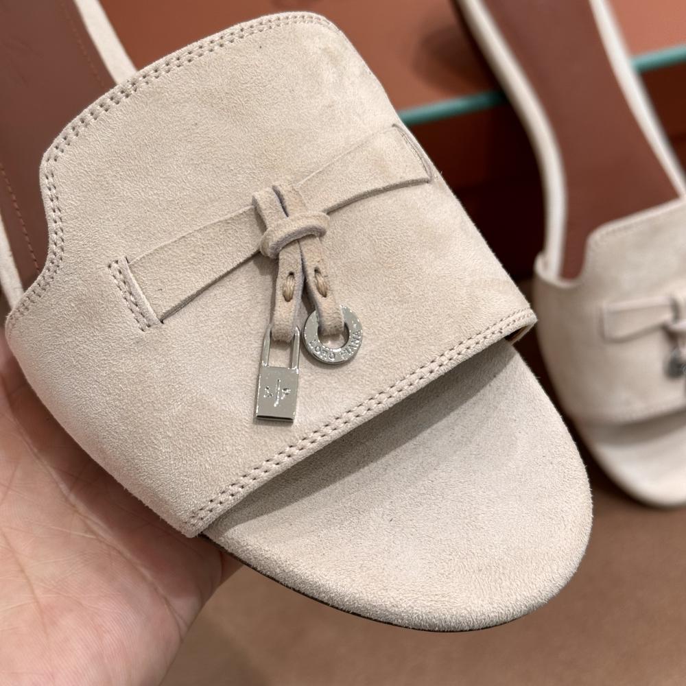 Loro Piana Summer Charms Ser Kadın Sandalet - Pudra - Glimmer of Luxury