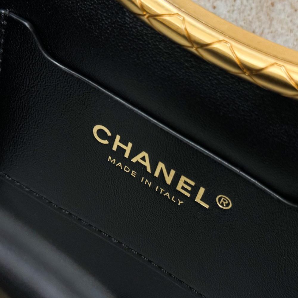 Chanel 24B Debriyaj - Glimmer of Luxury