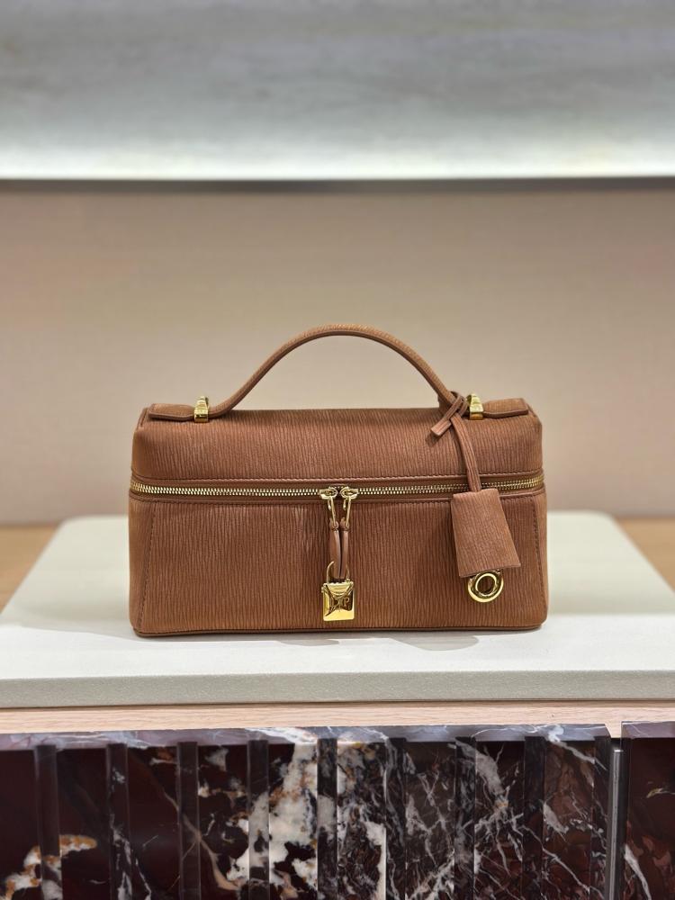 Loro Piana – Extra 23