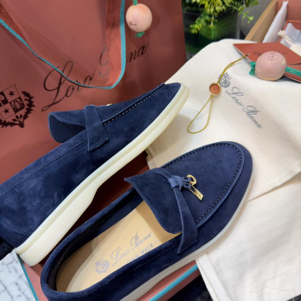 Loro Piana Yaz Büyüsü Yürüyüş Ayakkabısı - Mavi Florit - Glimmer of Luxury