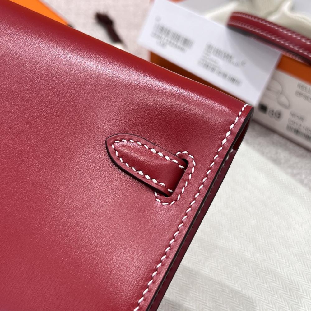 Hermès Kelly To Go Box Leather 19cm Red Helmet 