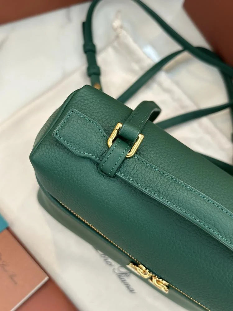 Loro Piana 23.5 Extra Cep