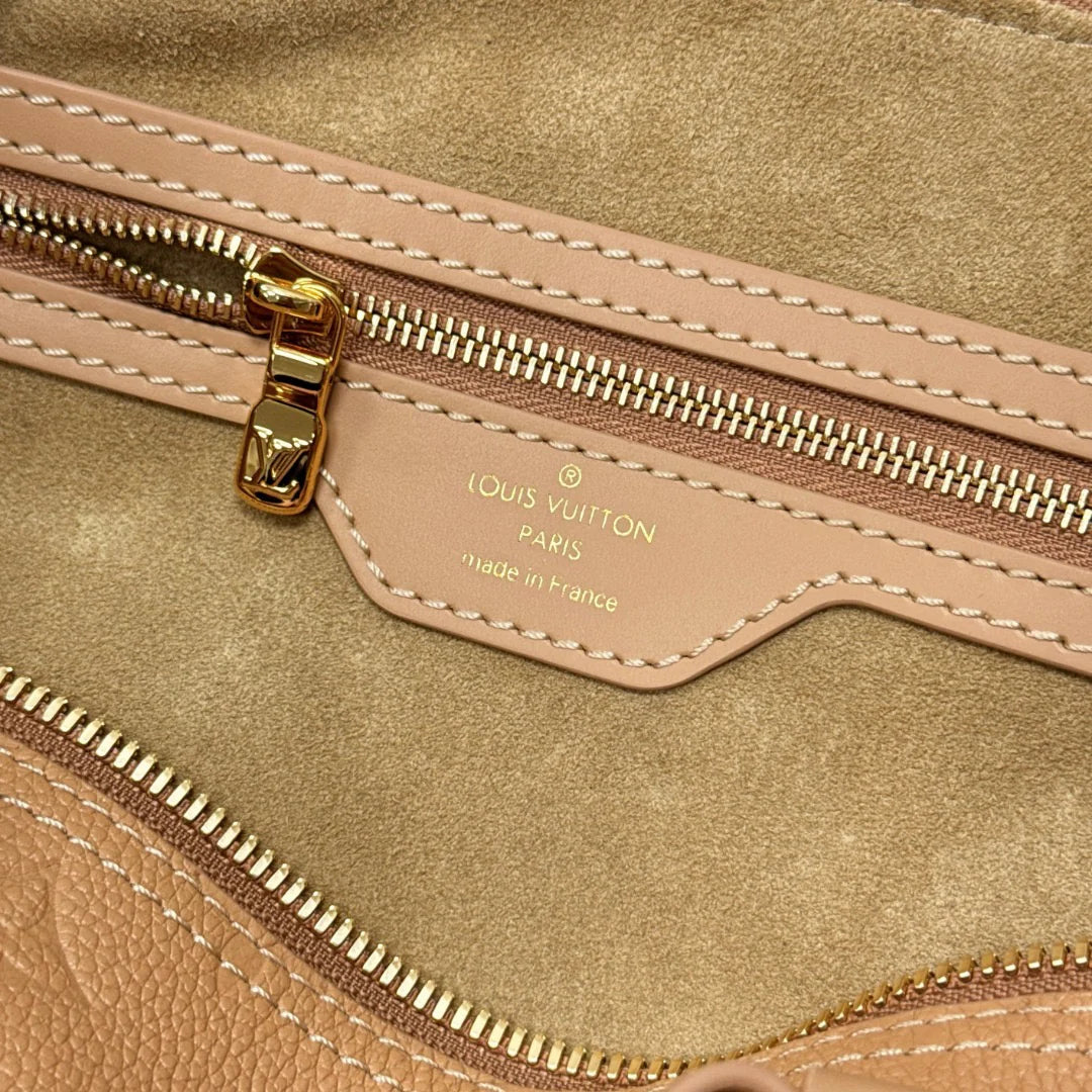 Speedy 30 - Glimmer of Luxury