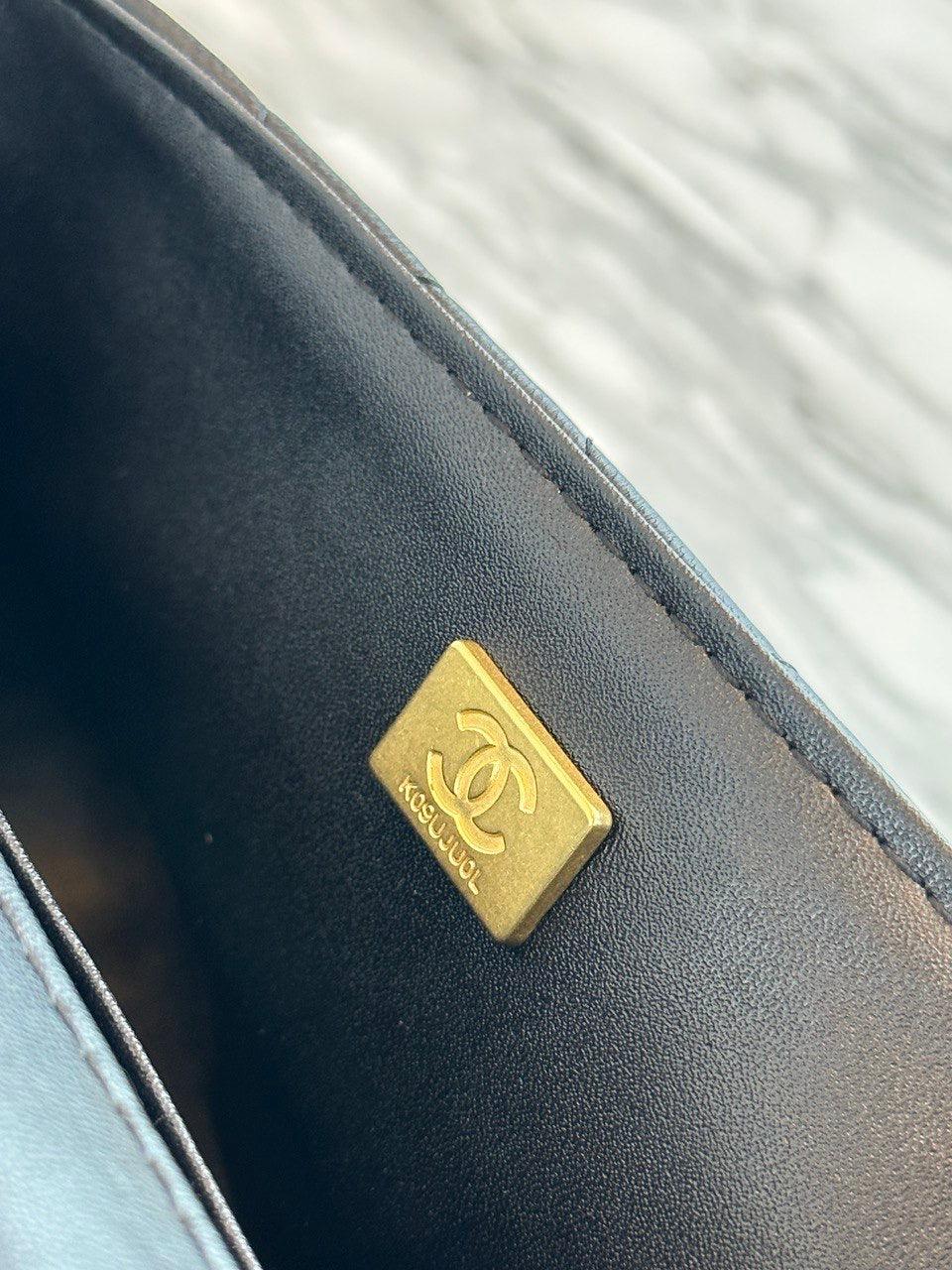 Chanel Monaco Mini Kapaklı Çanta - Glimmer of Luxury