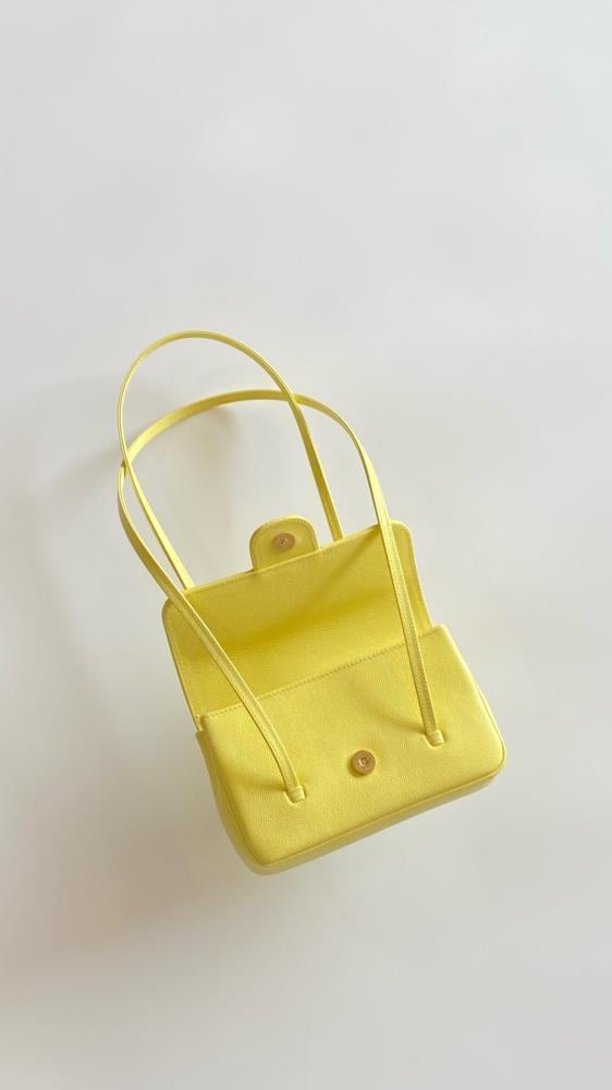 Chanel 26P Mini Shoulder Bag – Light Yellow Glossy Grained Calfskin