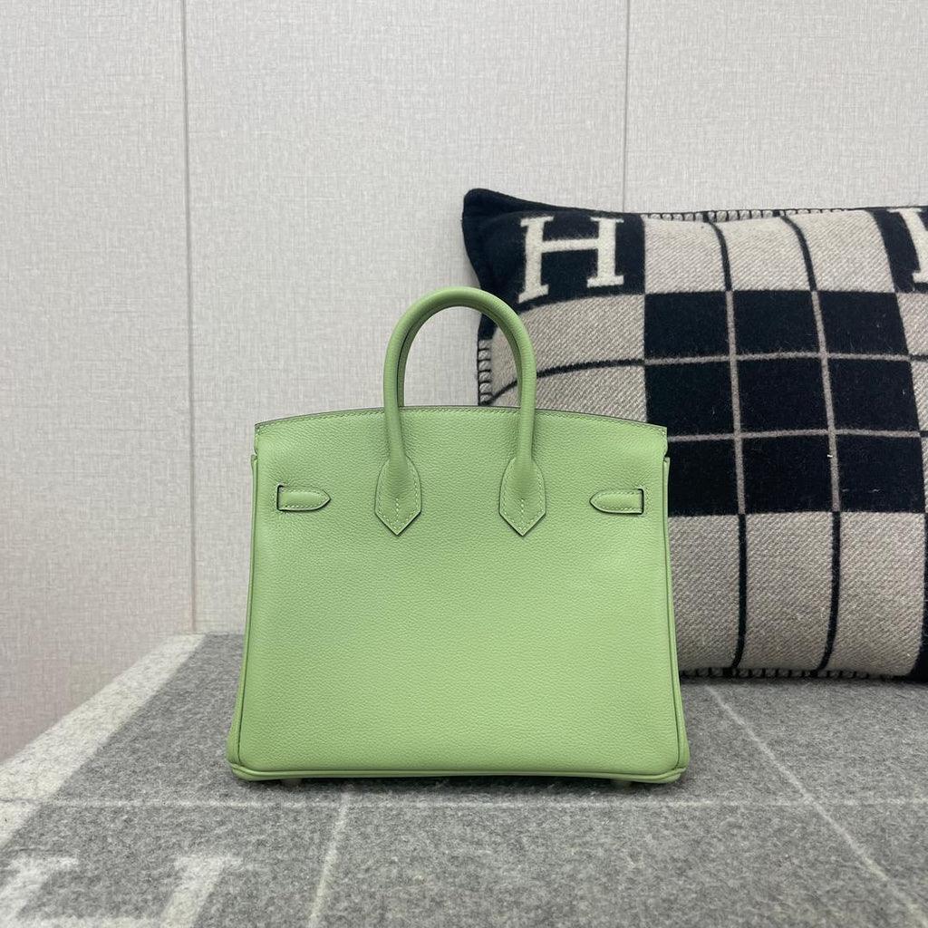Hermès Birkin 25 Evercolor Deri Yeşil Kriket Altın Donanımlı (GHW) - Glimmer of Luxury