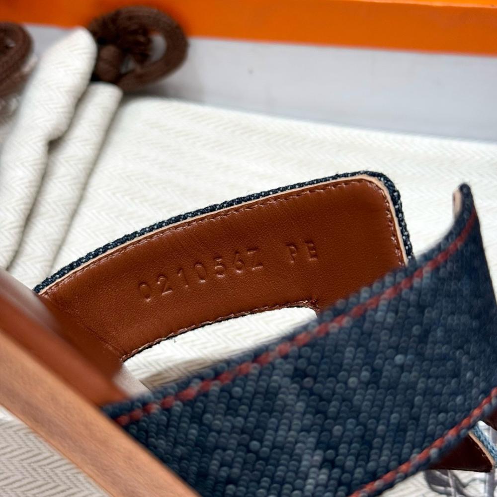 Hermès Oran Sandals Gray Argent