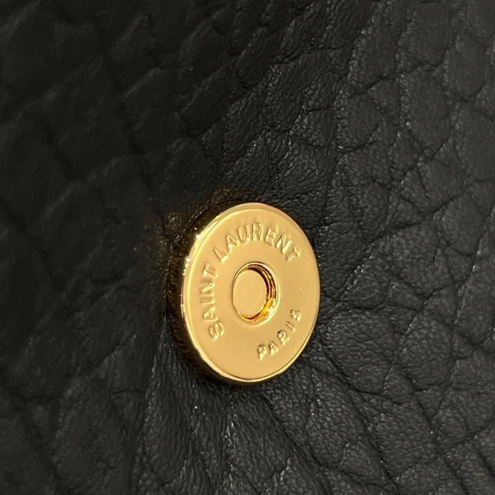 Sain Laurent Calypso Küçük Taneli Kuzu Derisinden Çanta - Glimmer of Luxury