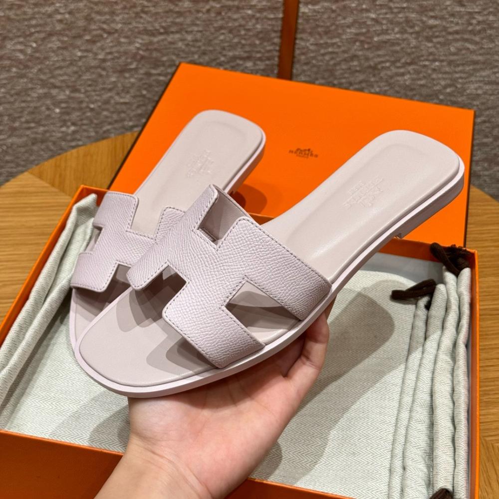 Hermès Oran Sandals Gray Argent
