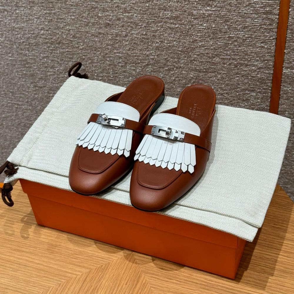 Hermès Oran Sandals Gray Argent