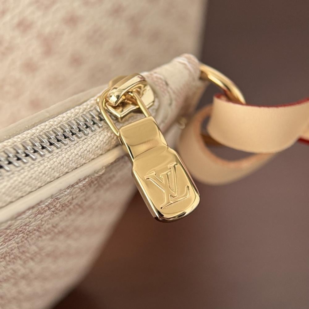 LV All In BB M15130