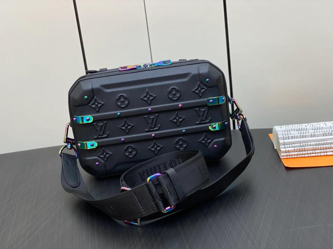 Louis Vuitton Future Gövde Çanta Siyah - Glimmer of Luxury