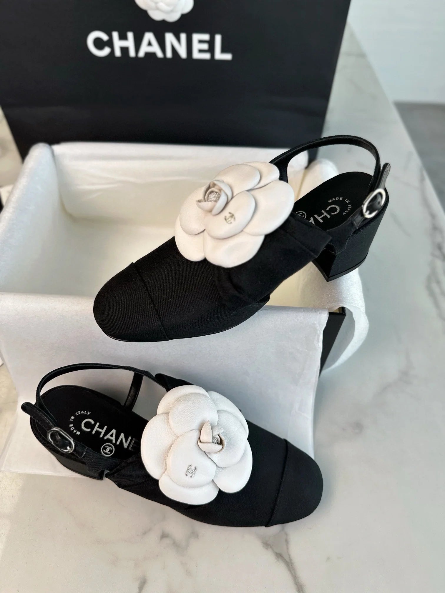 24S Sandalet - Glimmer of Luxury