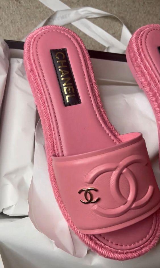 Chanel Kuzu Derisi Espadrille Katır Sandalet - Glimmer of Luxury