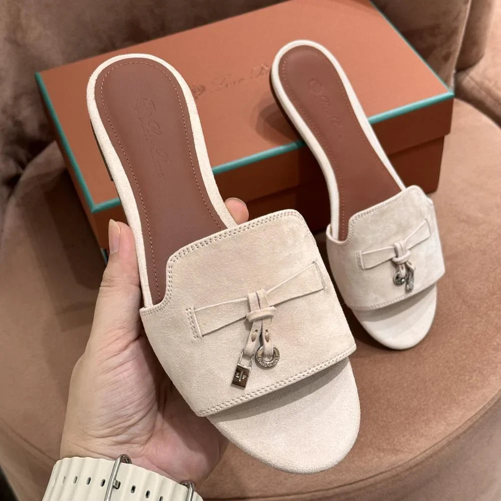 Loro Piana Summer Charms Ser Kadın Sandalet - Pudra - Glimmer of Luxury