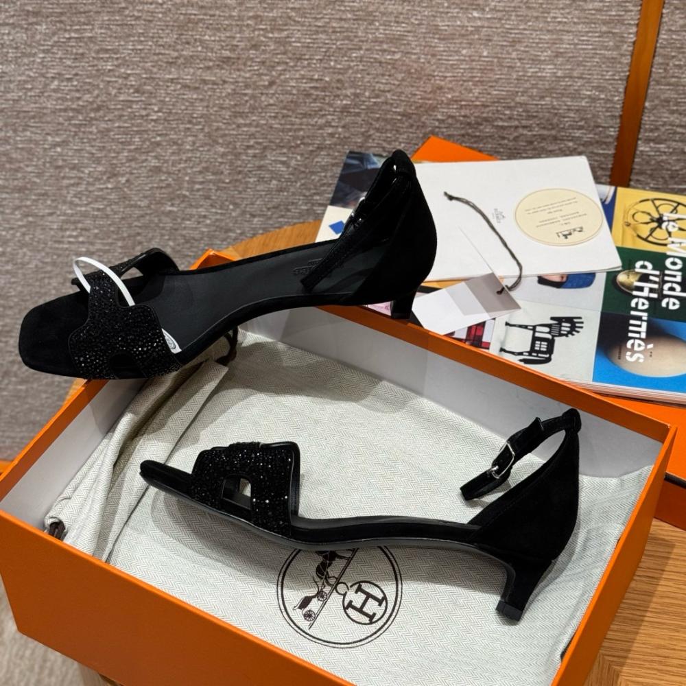 Hermès Oasis Sandals Black &amp; Argent Grey