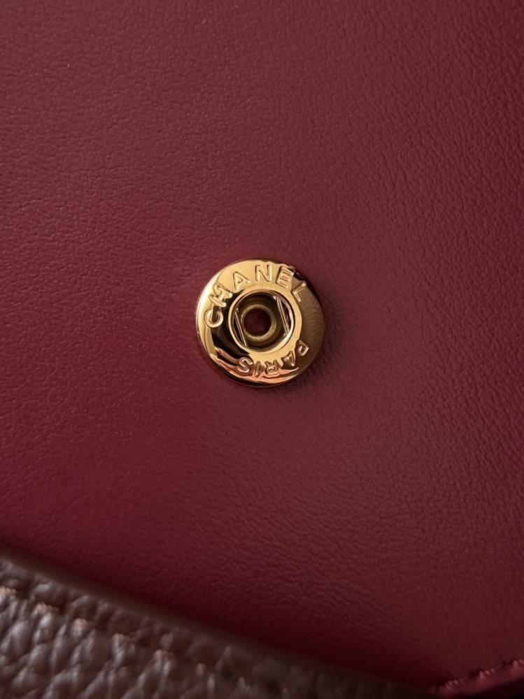Chanel Maxi “Souplissimo” Küçük Kapaklı Çanta