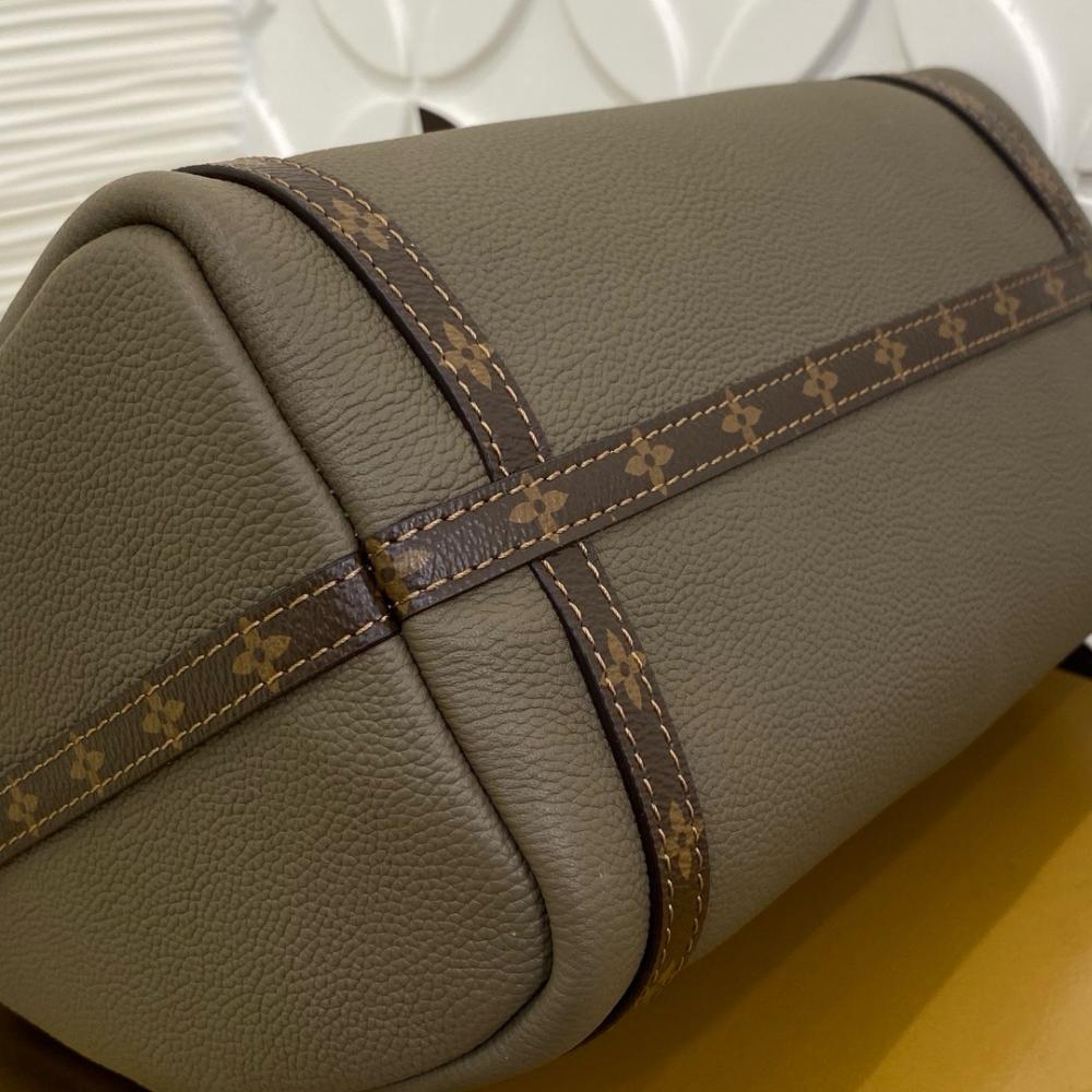 Louis Vuitton – Express MM (Gray Monogram)