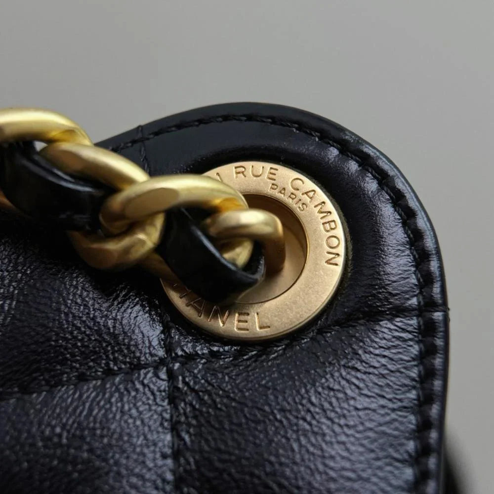 Chanel 25C Büyük Hobo Seyahat Çantası - Glimmer of Luxury