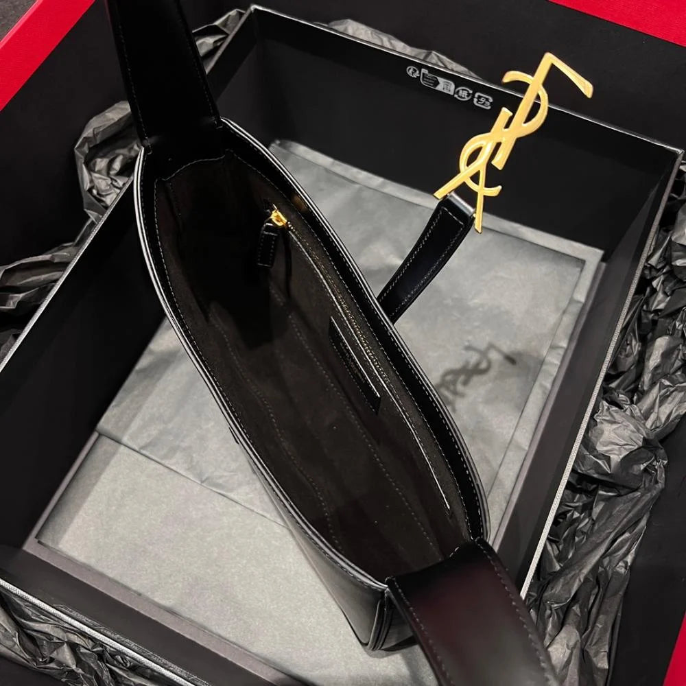Saint Laurent Le 5 A Pürüzsüz Deri Hobo Çanta